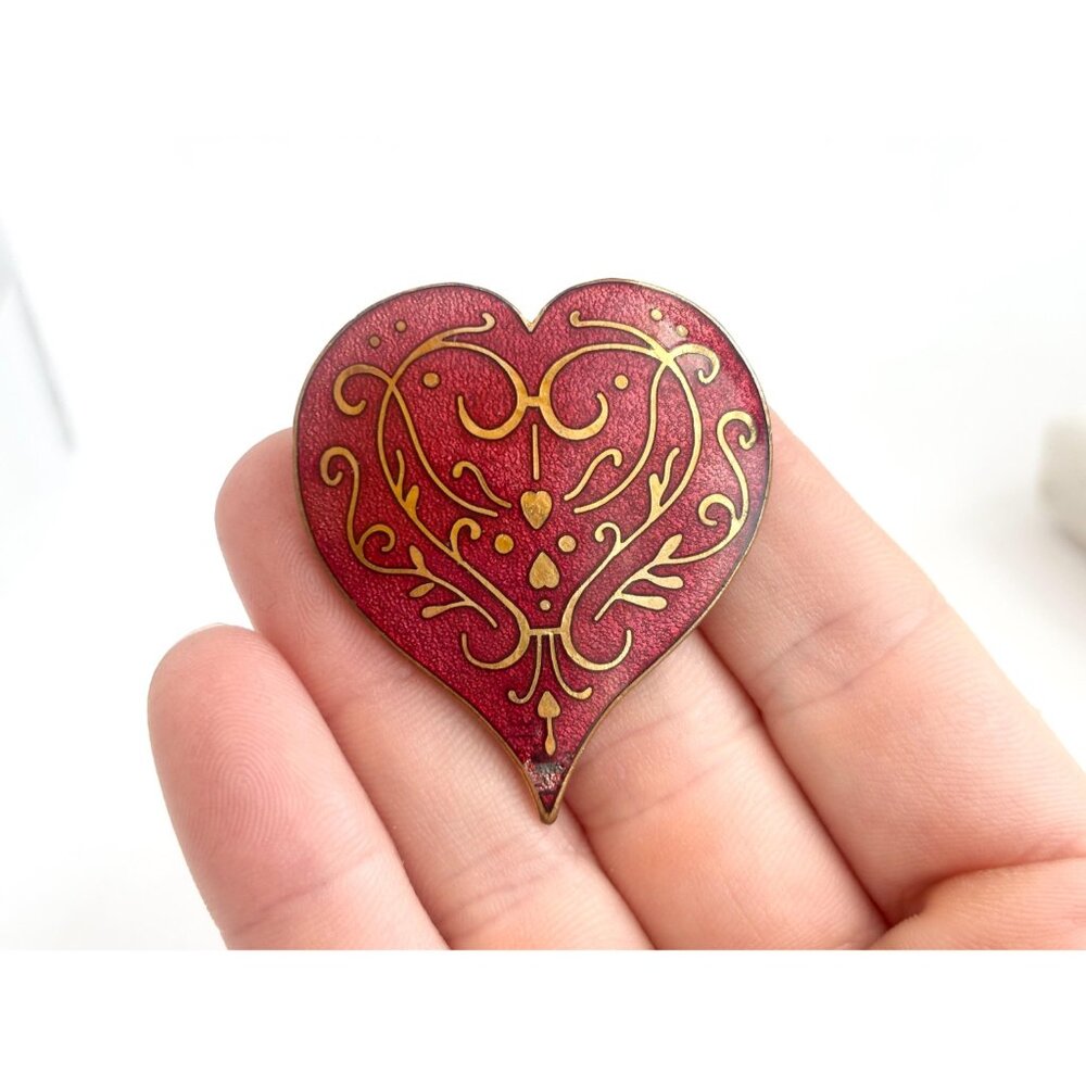 MMA (Modern Museum of Art) Cloissone 1985 Gold T Heart Vintage Brooch Pendant - Picture 9 of 10